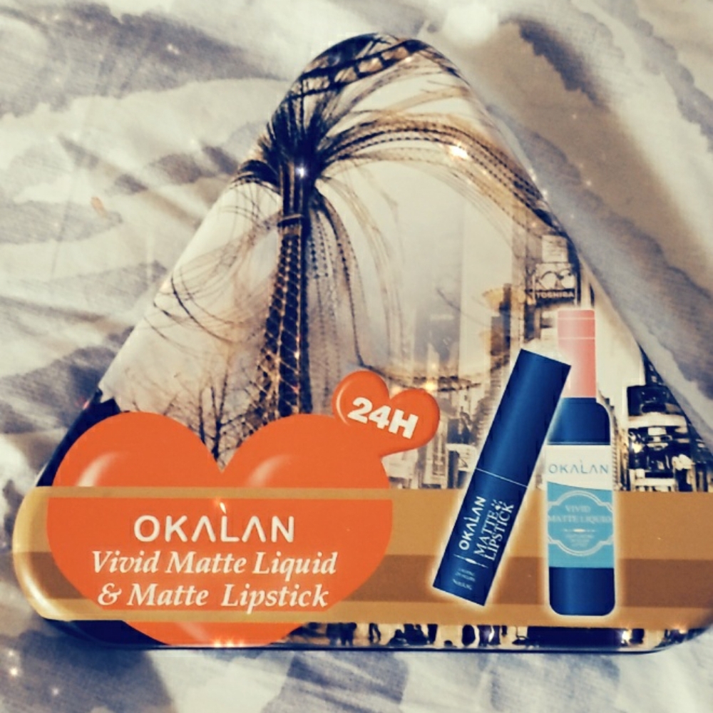 Oakland vivid matte liquid and matte lipstick